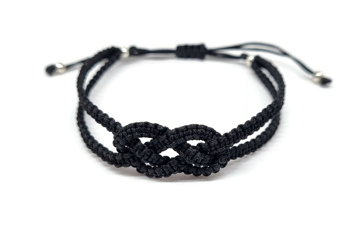 MYSTIC JEWELS By Dalia - Pulsera Kabbalah de Hilo Rojo, amuleto, protección mal de ojo, buena suerte, good luck (Macramé infinito - Negro)