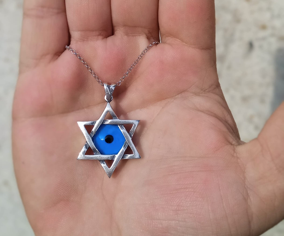 MYSTIC JEWELS By Dalia - Collar de estrella de David (Magen David) de plata de ley 925 con mal de ojo azul cristal en el medio