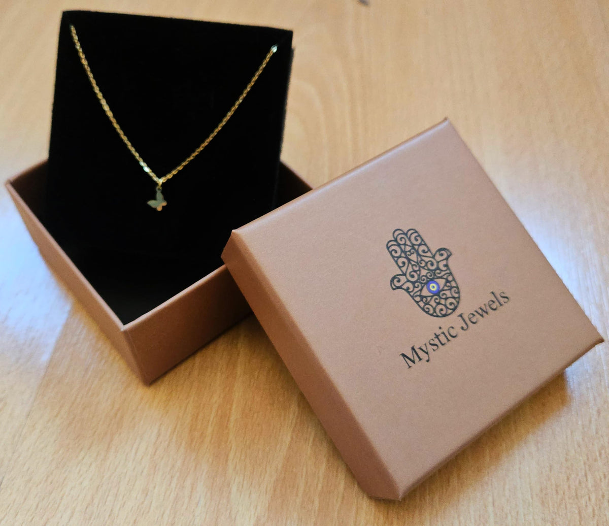 MYSTIC JEWELS - Collar Mujer Acero Inoxidable Dorado, Colgante Minimalista, Cadena Ajustable 40+5 cm, Joyería Fina para Uso Diario, Caja de Regalo