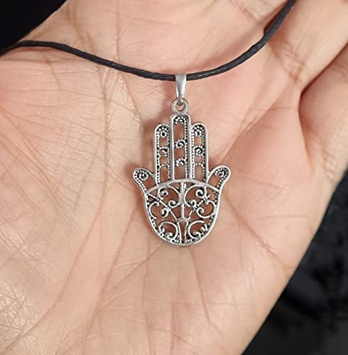 MYSTIC JEWELS - Hand of Fatima (Hamsa) pendant for good luck and evil eye, women and men, gift (Model 1)