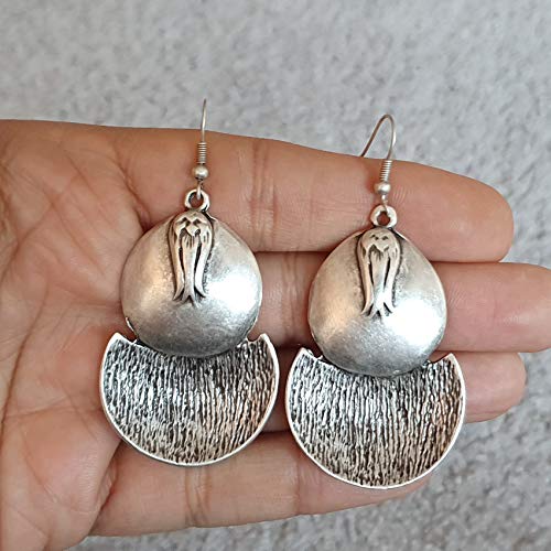 MYSTIC JEWELS By Dalia - Long earrings with silver-plated Hook for women (Model 4)